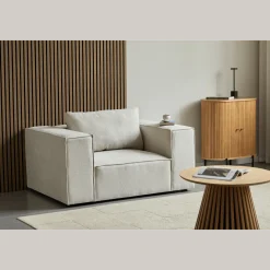 Hailey lænestol i beige L: 136 X D: 100 X H: 64 Cm