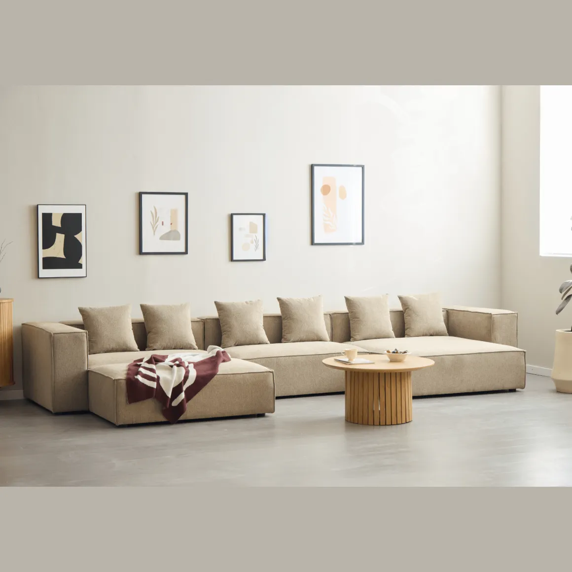 Hailey puf i sand 121 x 74 cm